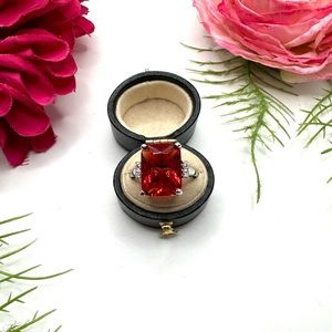 NEW⚜️Ruby Red Glass Crystal Cocktail Ring